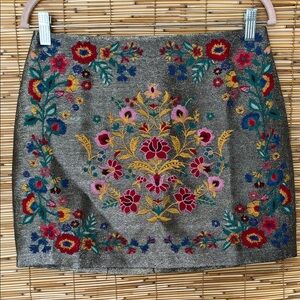 Umgee Gray Floral Embroidered Mini Skirt